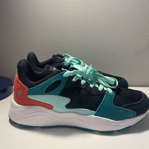 Brand New Adidas Cloudfoam Sneakers